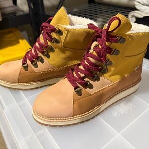 Tom’s ankle boots